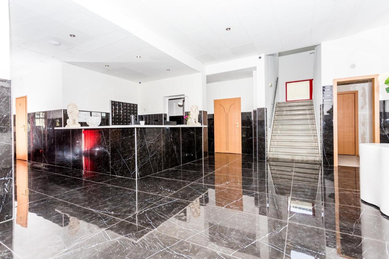 Hotel Joker Obrnice Εξωτερικό φωτογραφία